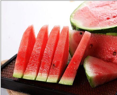 哪里都有中国人娱乐吃瓜,中国“吃瓜群众”的足迹  第1张